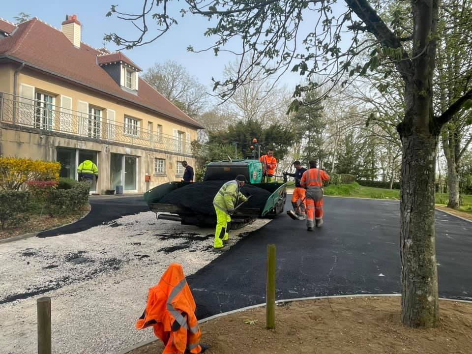 VRD Voirie et réseaux divers COLIN T.P.